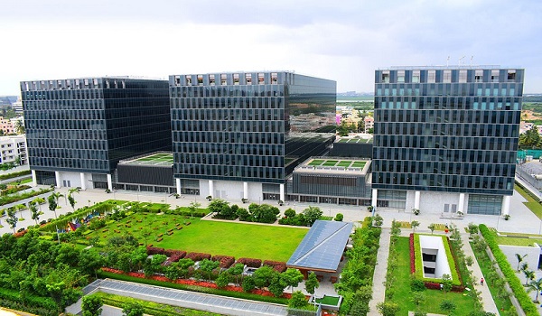 Featured Image of It Parks Near The Birla Trimaya